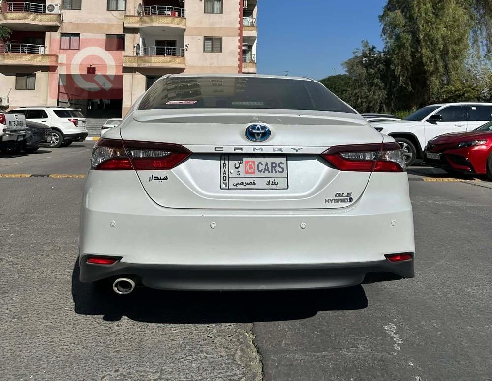 تۆیۆتا کامری